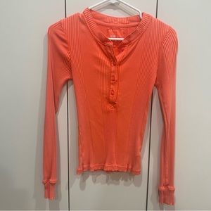 Aerie lounge lobs sleeve Henley
